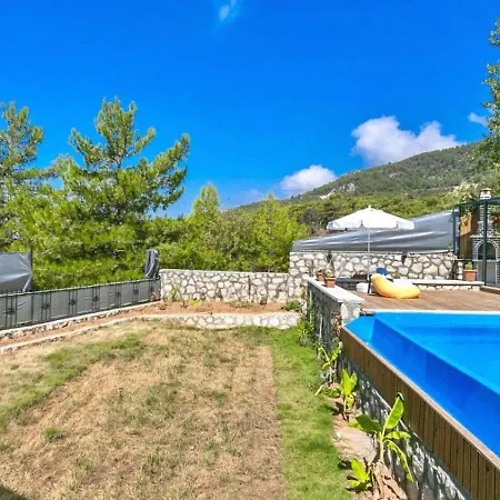 Vilă İslamlar 1 Bedroom Secluded With Private Pool Hot Tub Kalkan
