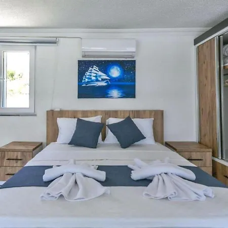 Villa İslamlar 1 Bedroom Secluded With Private Pool Hot Tub *