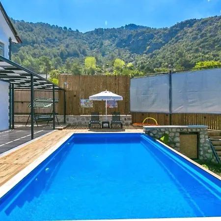 İslamlar 1 Bedroom Secluded With Private Pool Hot Tub * Kalkan