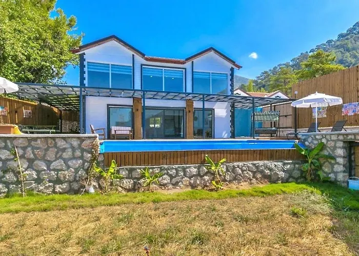 İslamlar 1 Bedroom Secluded With Private Pool Hot Tub Villa Kalkan