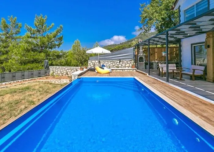 İslamlar 1 Bedroom Secluded With Private Pool Hot Tub Villa